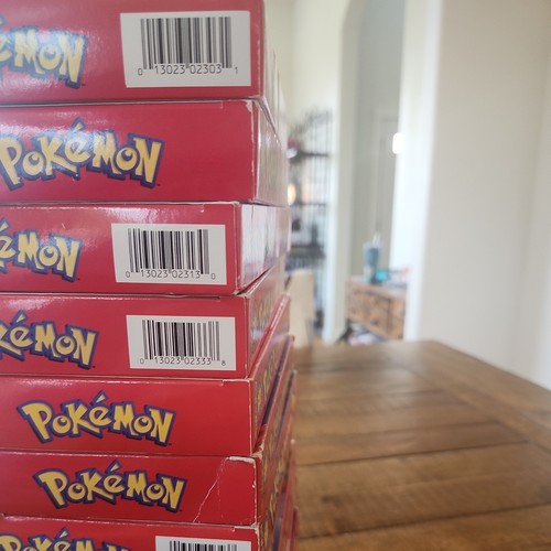 Lot Of 13 Pokémon Red Case Viz Vider Pioneer VHS Series - Picture 21 of 24