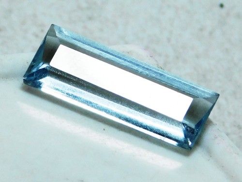 Pietra Preziosa Sciolta Taglio Smeraldo Acquamarina Naturale Certificata 4,15 Cts R224 - Foto 2 di 4