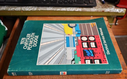 VTG 1978 Chrysler Plymouth Dodge Electrical Service Manual OEM 81-070-8702 - Picture 3 of 3