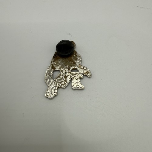 Pokemon Official Character Pin 2013 Rare Red Mythical Pokémon, Genesect - Bild 2 von 2