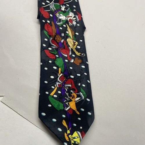 VTG Looney Tunes Mania Christmas Silk Tie 1993 Sleigh Taz Bugs Wiley & More - Picture 1 of 5