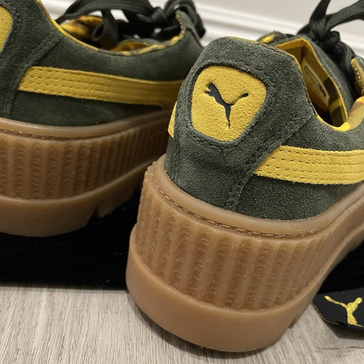 puma Rihanna FENTY スエード スニーカー カーキ/イエロー Fenty x Puma By Rihanna Sneakers Women 5.5 Green/Yellow