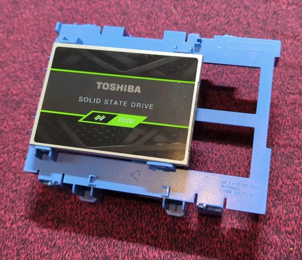 東芝 - るー　240GB Toshiba Solid State Drives 240 GB Storage Capacity for sale | eBay