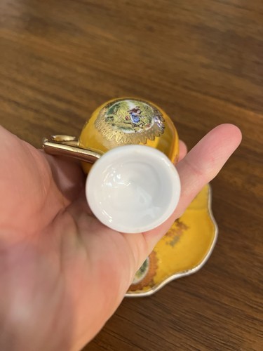 Royal Vienna Tea Cup And Saucer Porcelain Gold Trim Yellow Gold Courting Scene - Picture 6 of 9