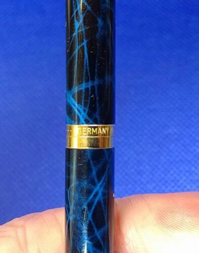 Boxed Dunhill Gemline Blue Marble Fountain Pen 14k / 14ct Yellow Gold Nib - Picture 10 of 18