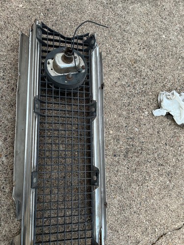 OEM GM 1967 Chevrolet Camaro Standard Grille Assembly Moulding Headlights SS RS - Foto 13 di 17