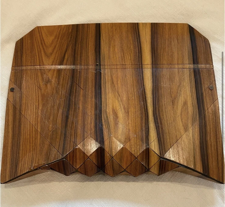 TESLER+MENDELOVITCH BOLSO DE MANO DE MADERA HECHO A MANO Foto 2 de 4