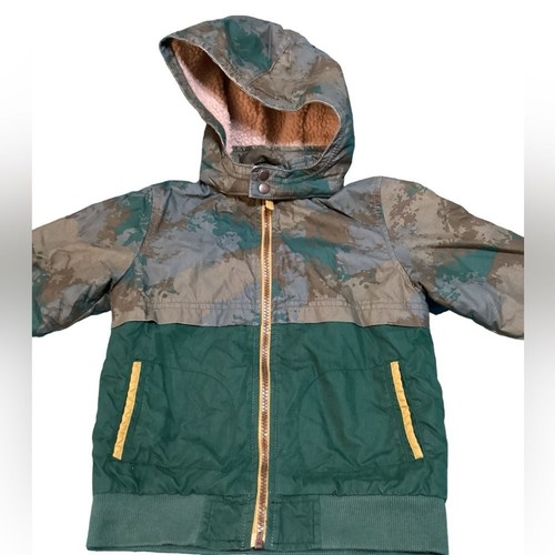 Oshkosh Kids Winter Jacket Camo Print Forest Green Hooded Coat w/ Fleece Lining - Picture 6 of 10