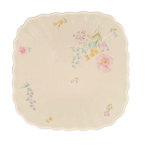 Mikasa Ivory Bone China Scalloped Edge Bowl Gentle Breeze Collection 2007 Flower - Picture 9 of 15