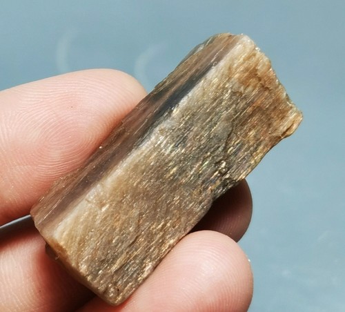 Raw Natural Golden Blackcurrant Iolite Stone Cordierite Stone Reiki Healing - Picture 3 of 10