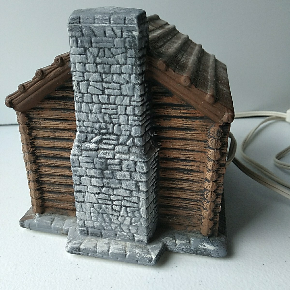 Vintage Byron Molds 1985 Ceramic Log Cabin House Village Family Rare Light Up 