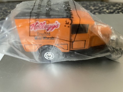 Die Cast Mini Wheats Truck - Picture 2 of 2