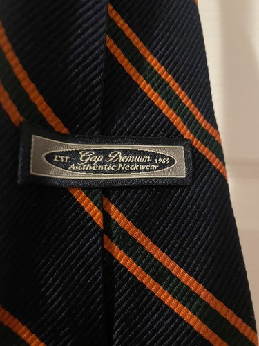 2 GAP PREMIUM 100% Silk Ties - Picture 7 of 8