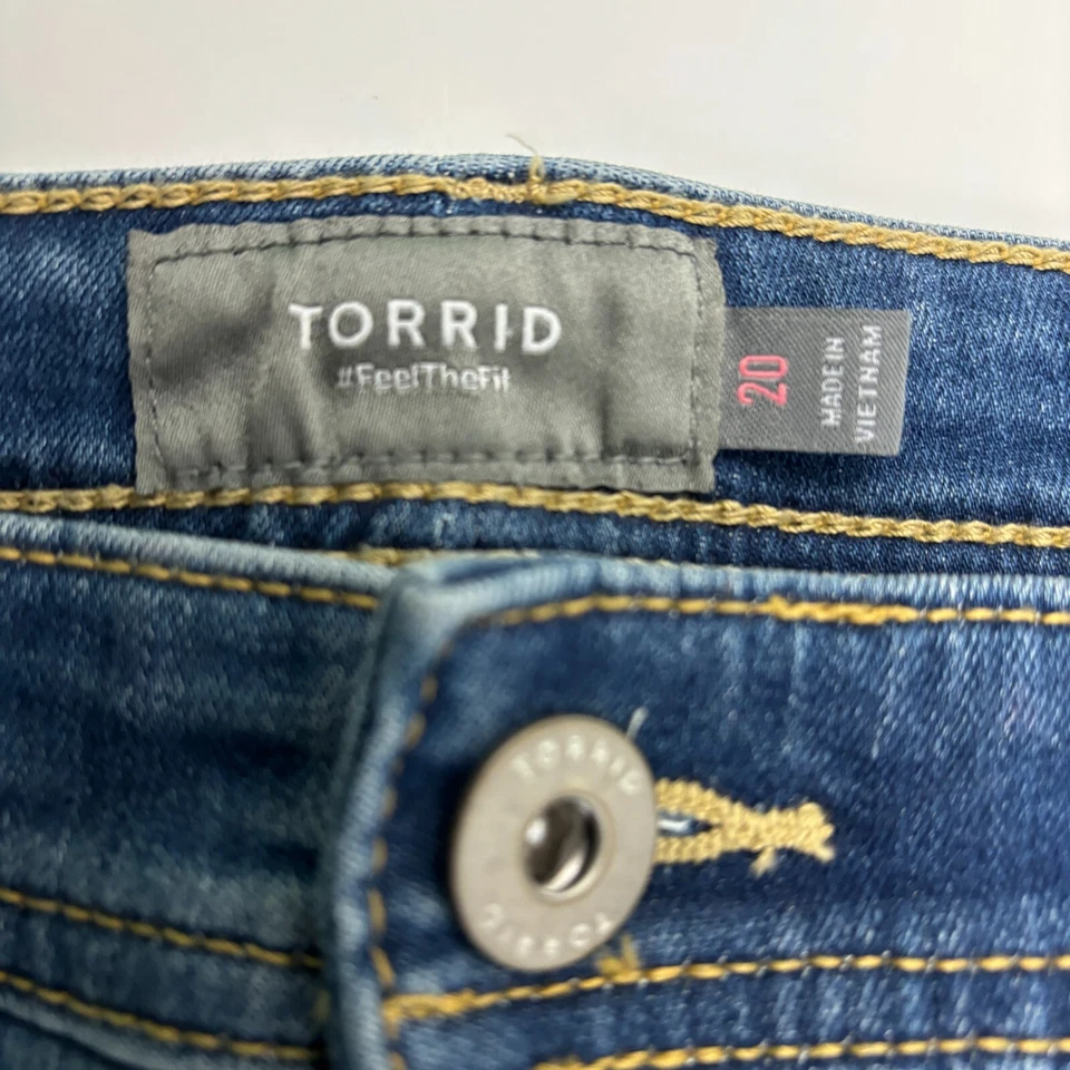 Женские темные вареные синие джинсовые шорты Torrid 5 дюймов по внутреннему шву размер 20 - Изображение 2 из 4