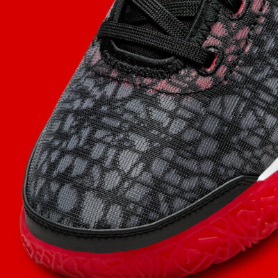 Size 10.5 - Nike FaZe Clan x Zoom LeBron NXXT Gen Bred for  display picture 3