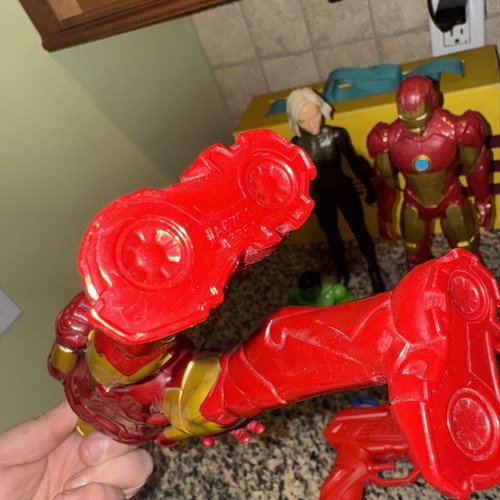 Marvel Superhero Action Figures Lot Of 4 Plus New Bonus - See Pictures 📸👀 - Picture 4 of 8