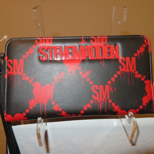 Steve Madden Cremallera Alrededor Corazón Gráfico Billetera Muñequera Negro Rojo BZIPP-HT NUEVO CON ETIQUETAS - Imagen 2 de 7