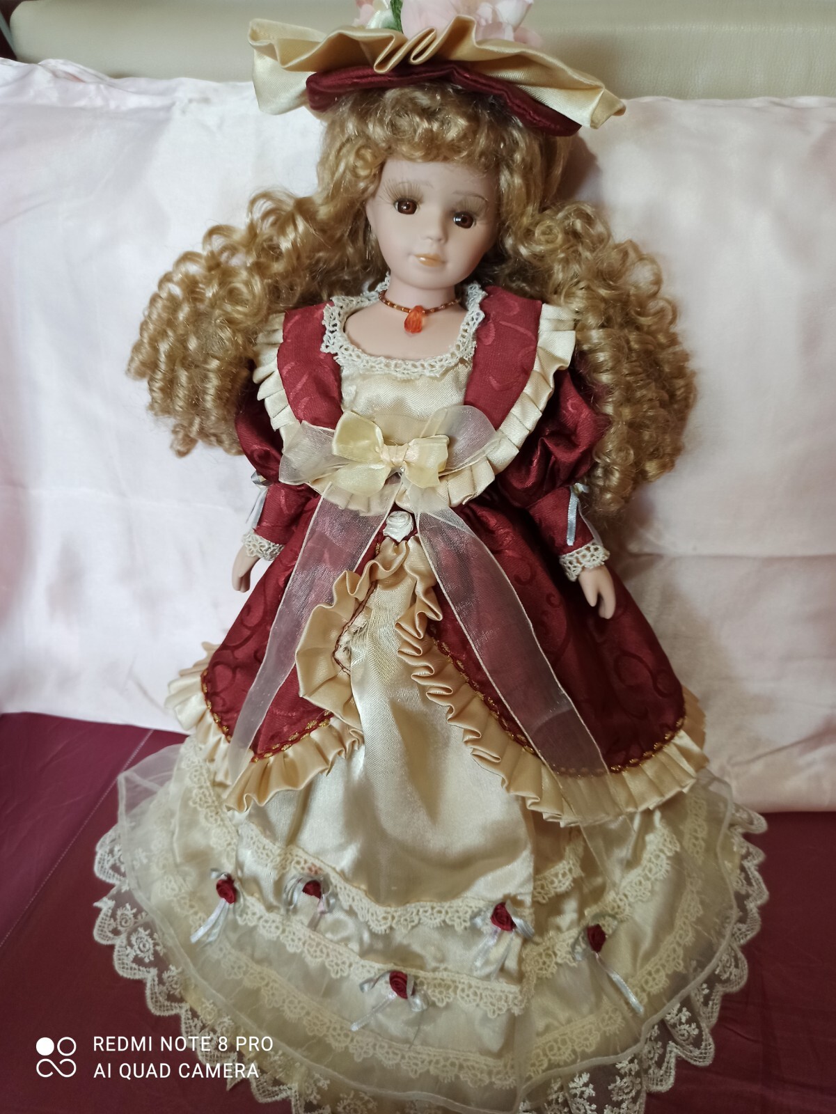 Foto 12 di 24