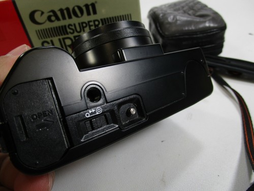 Canon Super Sure Shot AF35ML Komplettpaket mit extra satter Weitwinkelobjektiv - Bild 4 von 12