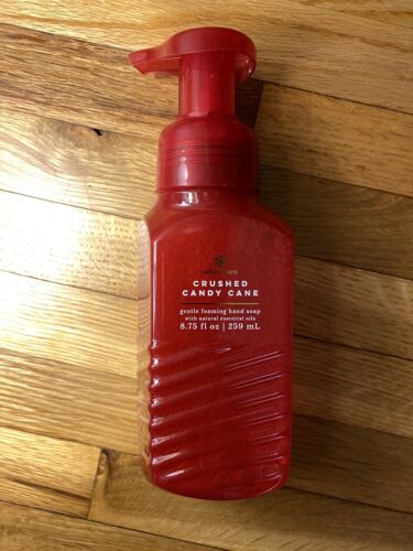 Bath & Body Works; NEW - Gentle Foaming Hand Soap - Crushed Candy Cane Scent
