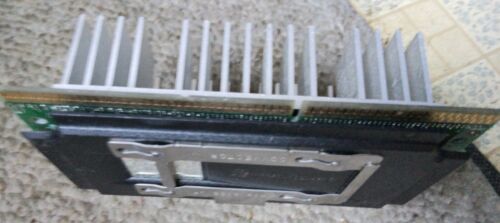 Intel Pentium III 500MHz Slot 1 Processor & Heat Sink - Picture 3 of 4