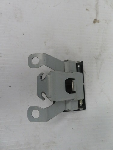 NISSAN QASHQAI J11 2014 PRE FACELIFT BONNET AND FUEL FLAP RELEASE LEVERS - Picture 2 of 3