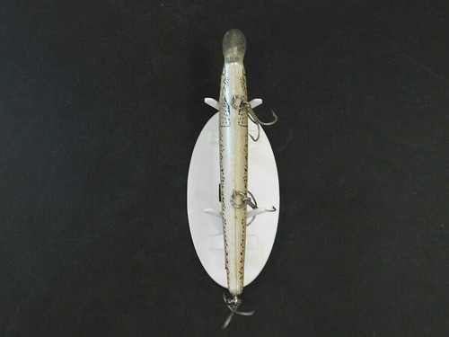 Señuelo de pesca vintage grande sin nombre tres anzuelos muy buen estado vintage - Imagen 5 de 7