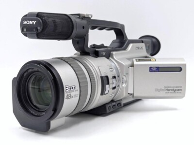 Buy Sony DCR-VX2000 Camcorder - Metallic silver online | eBay Buy Sony DCR-VX2000 Camcorder - Metallic silver online | eBay