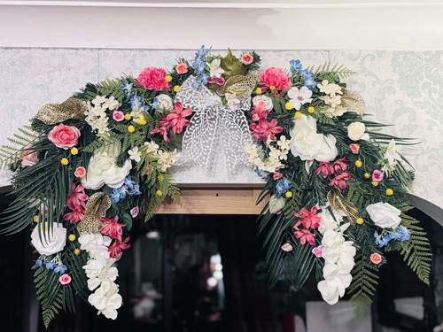 Arched Swag wreath, Perfect Above Doorway Decor, Fireplace, Stairway, Gift Idea - Picture 3 of 5