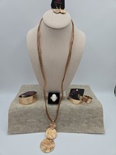 PAPARAZZI JEWELRY Complete Trend Blend Set" Sunset Sightings" NWT/ Goldtone