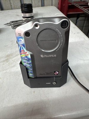 FUJIFILM FinePix 4800z Silver Digital Camera 2.5MP 3x Optical Zoom