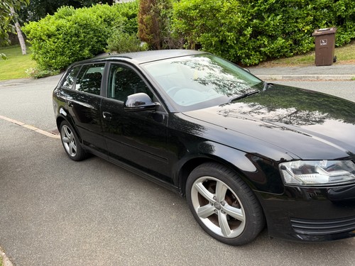 Audi A3 1.6 petrol - Picture 2 of 6