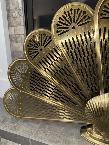 Schermo camino ottone traforato cammeo vintage ventilatore pavone conchiglia art DECO LG 37X25 - Foto 5 di 11
