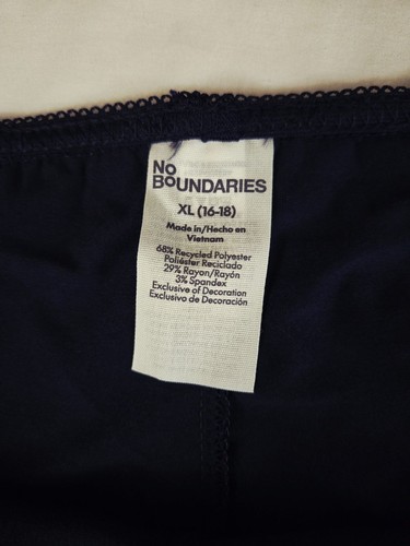 Neu mit Etikett No Boundaries Damen XL Schlafskort – Pointelle, Rüschensaum, elastischer Bund - Bild 4 von 5