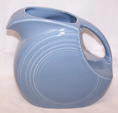 Fiestaware Periwinkle Large Disc Pitcher Fiesta Retired Light Blue Water Pitcher