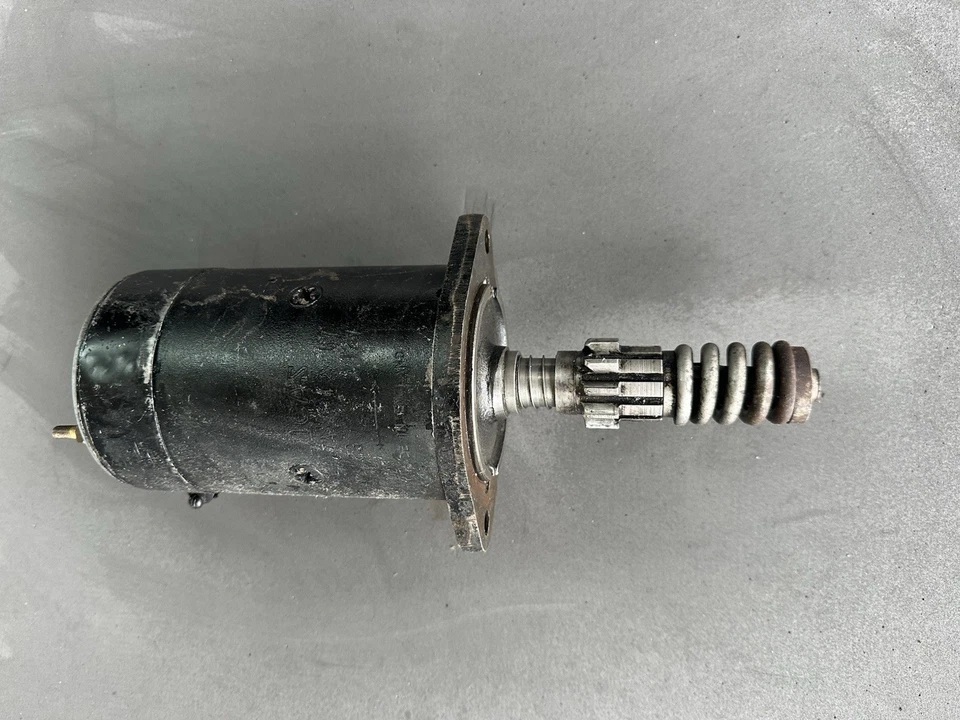 Triumph TR4A Original Inglés Lucas Starter Circa 1967 Desde 1967 Morgan Plus 4 Foto 2 de 4