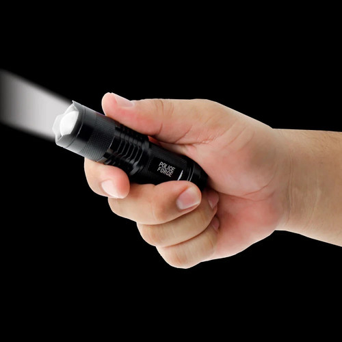 Tactical Q5 LED Flashlight - Picture 5 of 7