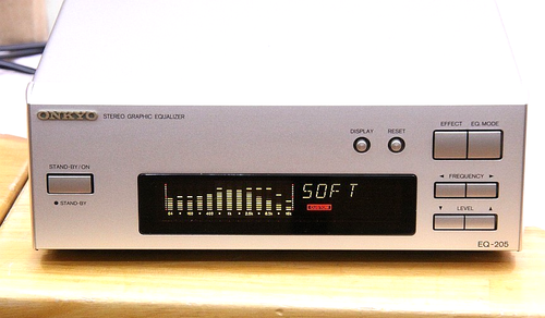 ONKYO EQ-205 7-Band Graphic Equalizer with Spectrum Analyzer Near Mint - Bild 3 von 8