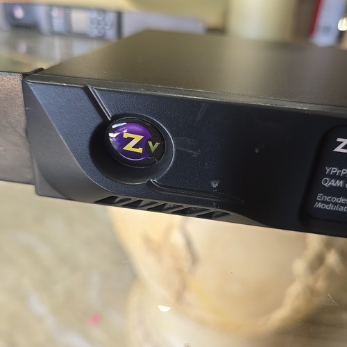 ZeeVee ZV PRO ZvP610 YPrPb VGA in QAM out Encoder Modulator - Bild 4 von 7