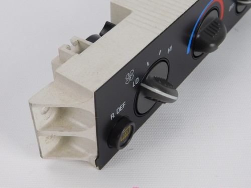 1998 - 2007 Express Savana AC Temperature Heater Climate Control Unit OEM - Picture 2 of 7