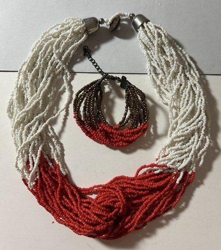 Stunning Vtg Multi Strand White & Coral Colored Seedbeaded Necklace & Bracelet - Picture 8 of 16