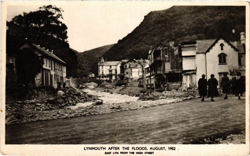PC AFTER THE FLOODS 1952 LYNMOUTH DEVON ENGLAND REAL PHOTO POSTCARD (u12314)