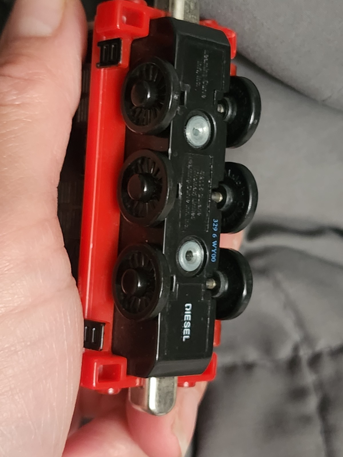 Picture 21 of 24