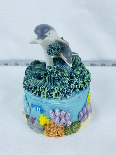 1997 Zwei Delfine springen im Ozean - 3D Schmuckschatulle - Resin - abnehmbarer Deckel - Bild 6 von 19