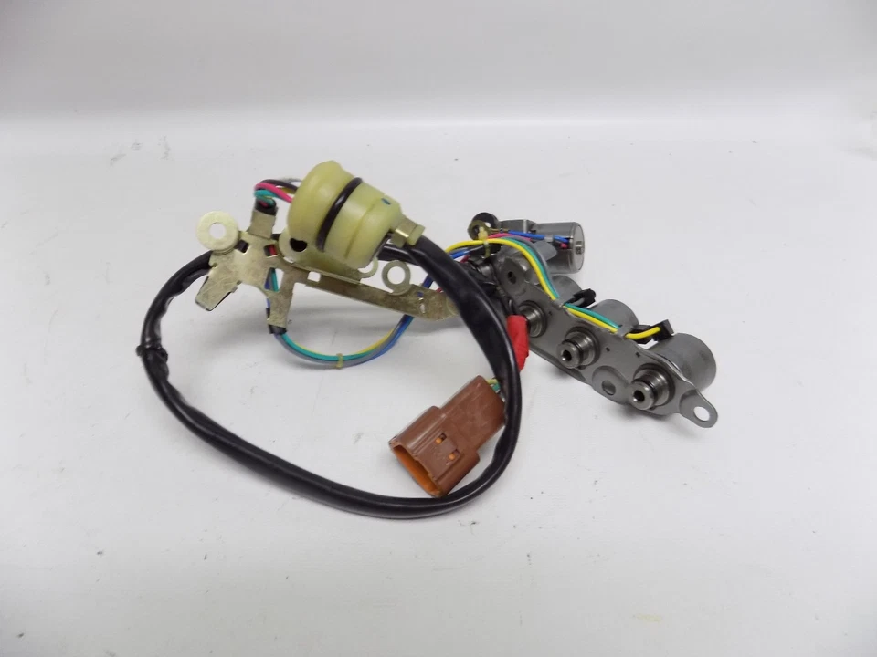 New OEM 1998-2001 Mercury Shift Solenoid Assembly Trans F3XY7G484A - Image 3 of 4