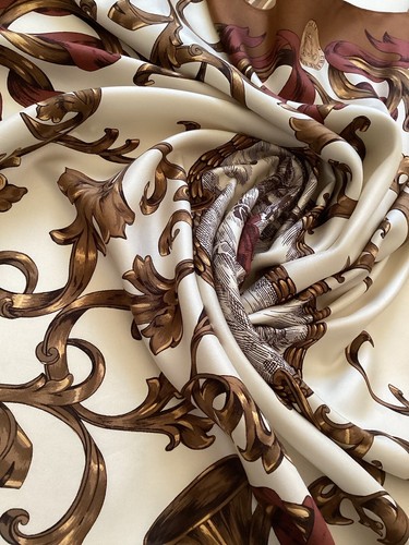 CHASSEUR PARIS Ivory Brown Hunting Print Scarf 35" SQR EX COND - Picture 6 of 9