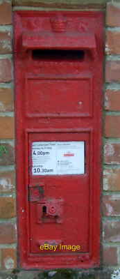 Photo 6x4 Close up, Victorian postbox, Green Farm, Withermarsh Green Scot c2017