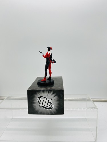 HARLEY QUINN DC COMICS EAGLEMOSS HAND PAINTED ACTION FIGURE WITH MAGAZINE - Picture 5 of 10
