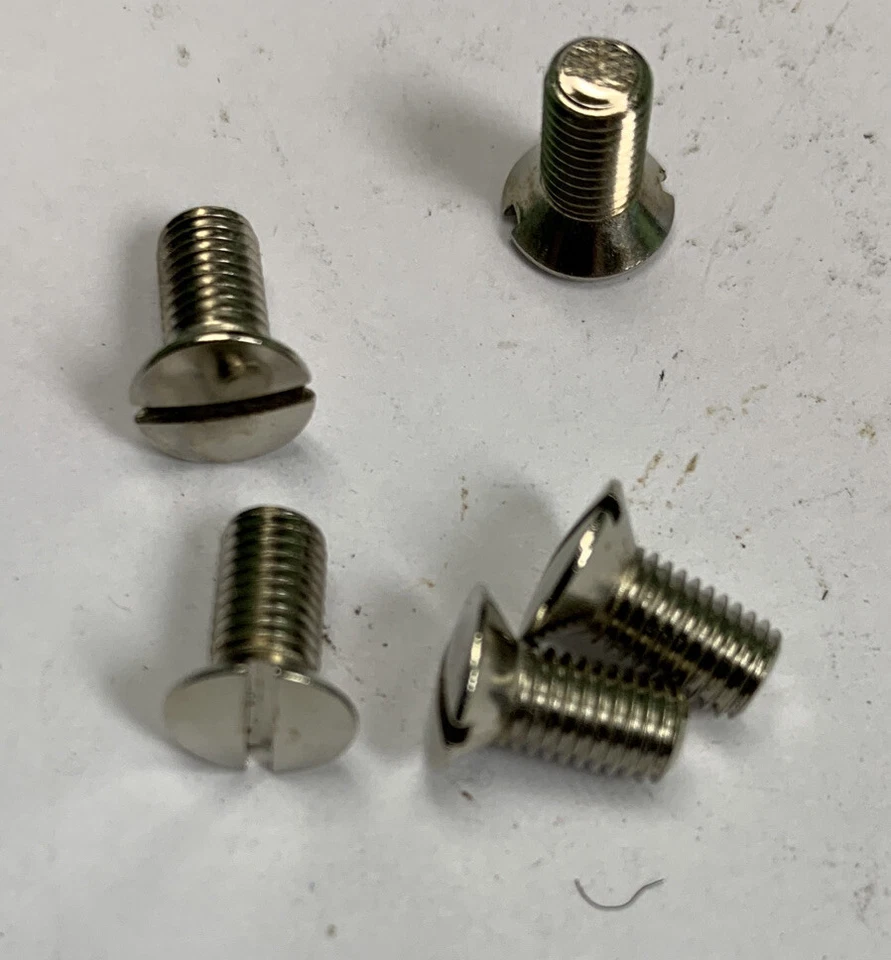 SS-211-0920-TP Screw Juki Throat Plate (5 Pcs)sku(122)