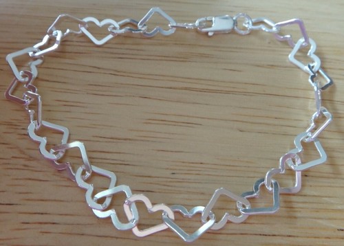 8.5" Sterling Silver 8x10mm flat Heart shaped Link Charm Bracelet Lobster Clasp - Picture 1 of 3